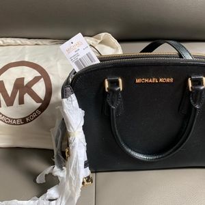 Michael kors satchel